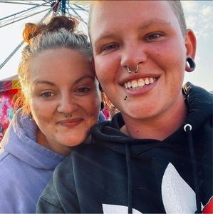 Meet your Posher, Cary